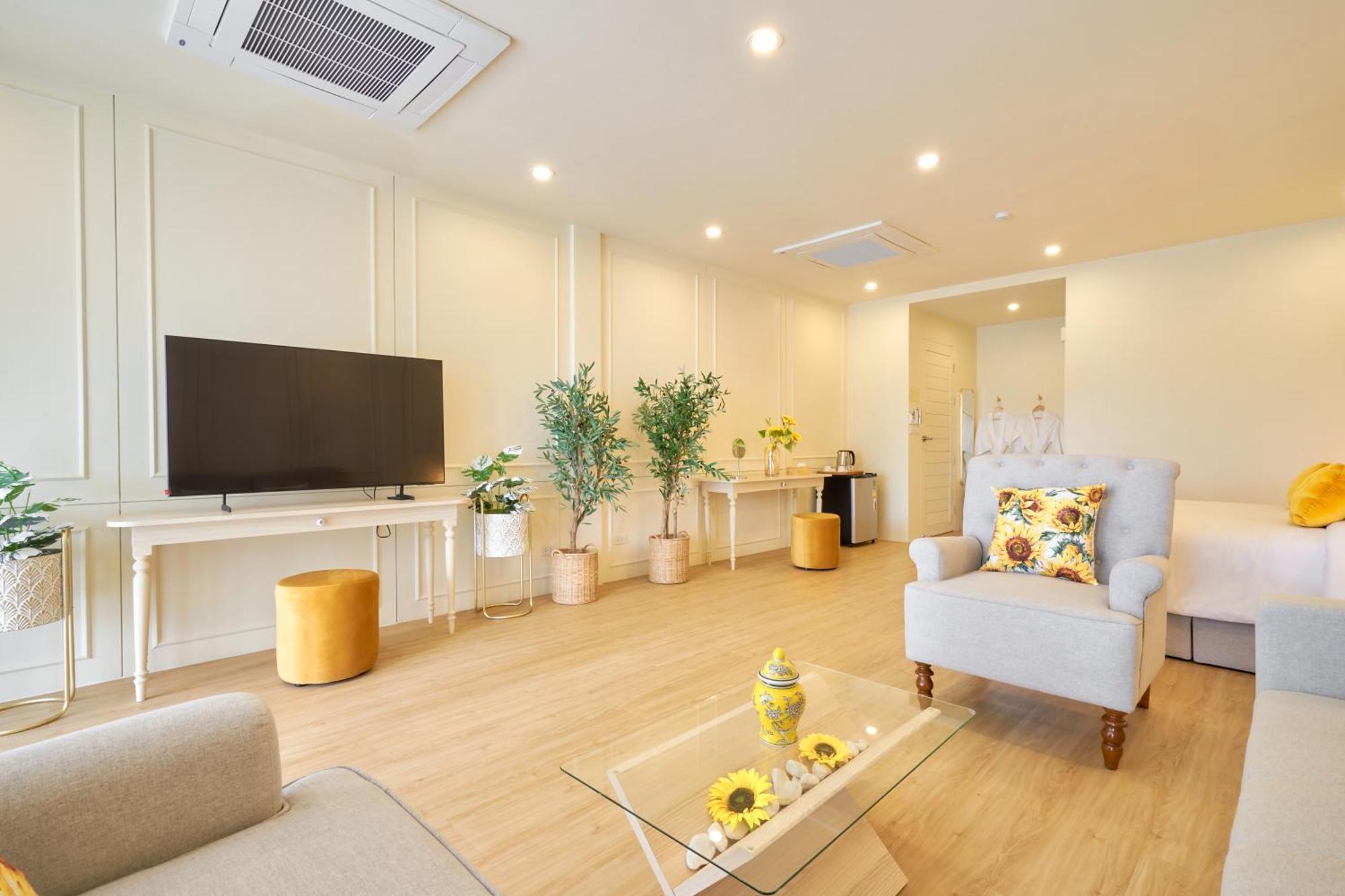 Отель Hawa House Пхукет Экстерьер фото